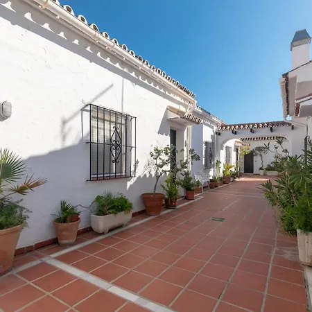 Appartamento First Line Beach - Puerto Banus